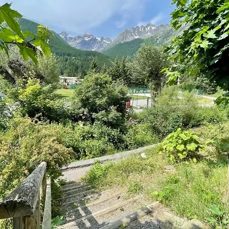 30 M Next To Les Grands Bains Le Monetier-les-Bains